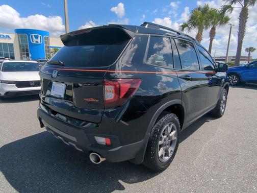 Crystal Black Pearl 2023 Honda Passport TrailSport