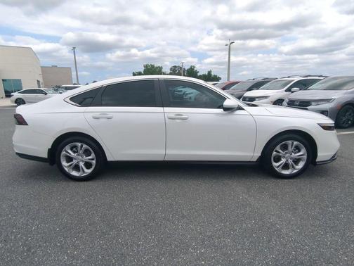 Platinum White Pearl 2025 Honda Accord LX