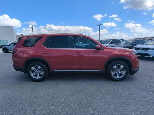 Radiant Red Metallic II 2024 Honda Pilot EX-L