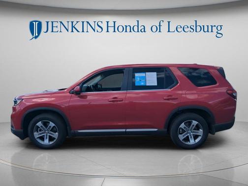 Radiant Red Metallic II 2024 Honda Pilot EX-L