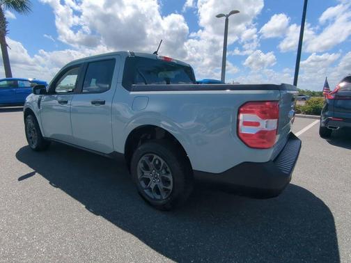 Cactus Green / Gray 2023 Ford Maverick XLT