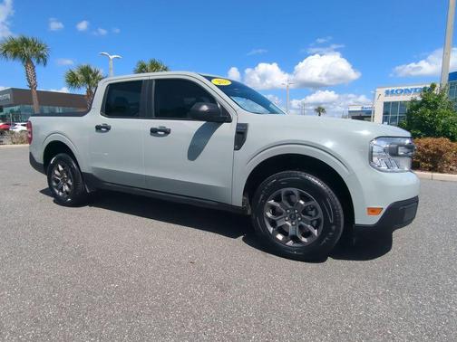 Cactus Green / Gray 2023 Ford Maverick XLT