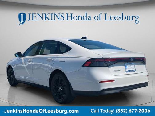 Platinum White 2025 Honda Accord SE