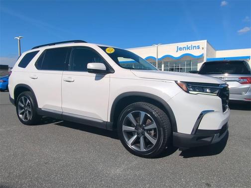 2023 Honda Pilot Elite