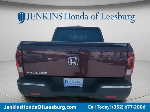 Deep Scarlet Pearl 2019 Honda Ridgeline RTL