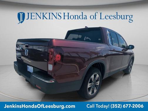 Deep Scarlet Pearl 2019 Honda Ridgeline RTL
