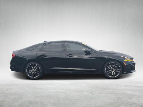 2022 Kia K5 GT