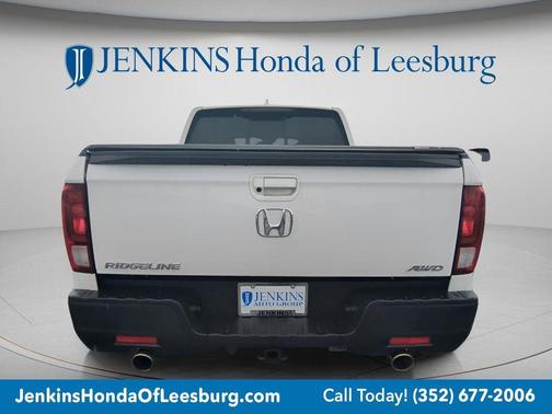 Platinum White 2023 Honda Ridgeline RTL