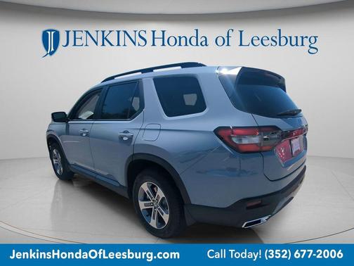 Sonic Gray Pearl 2026 Honda Pilot EX-L
