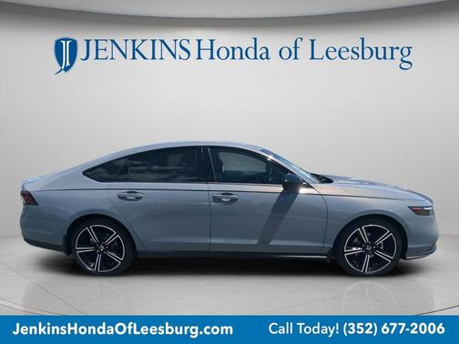 Urban Gray Pearl 2026 Honda Accord SE