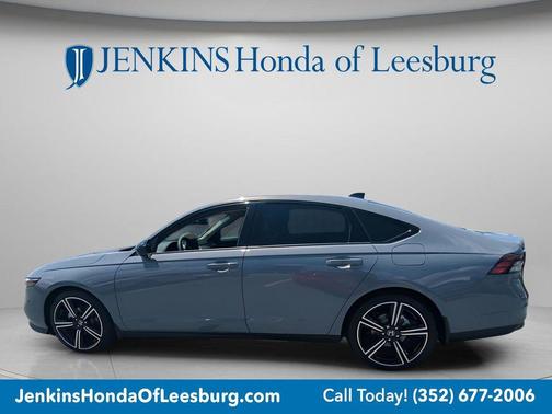Urban Gray Pearl 2026 Honda Accord SE