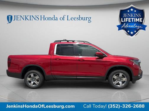 Radiant Red Metallic II 2026 Honda Ridgeline RTL
