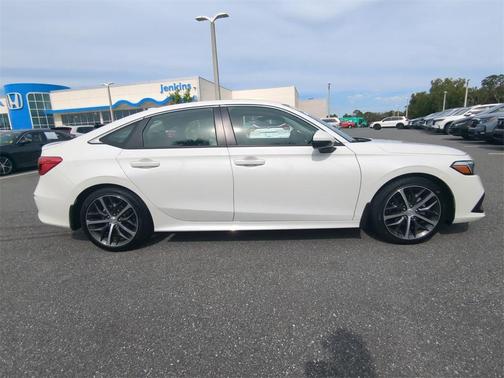 2024 Honda Civic Touring