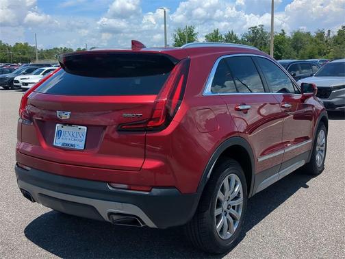 2020 Cadillac XT4 Premium Luxury