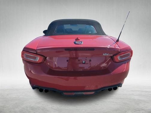 2018 FIAT 124 Spider Abarth