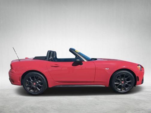 2018 FIAT 124 Spider Abarth