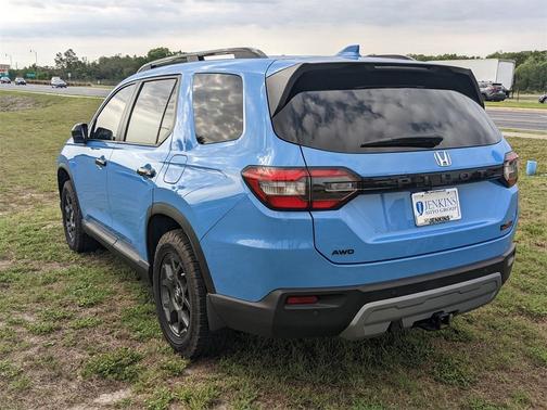2025 Honda Pilot TrailSport