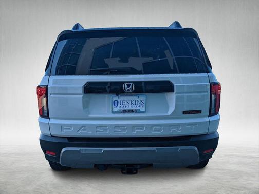 Platinum White Pearl 2026 Honda Passport TrailSport