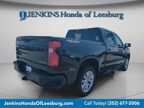 2022 Chevrolet Silverado 1500 Custom