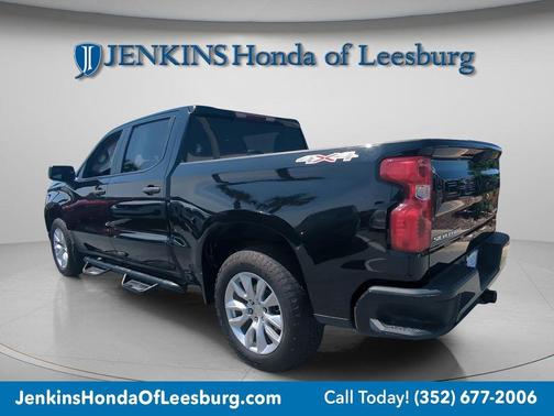 2022 Chevrolet Silverado 1500 Custom