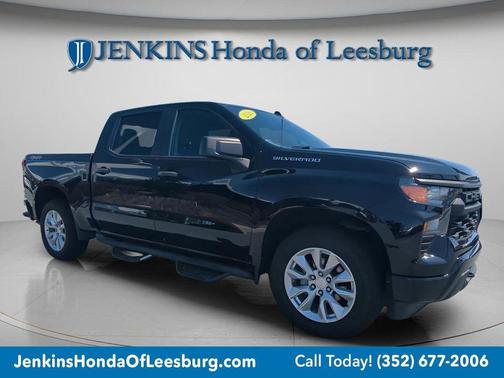 2022 Chevrolet Silverado 1500 Custom