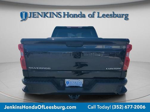 2022 Chevrolet Silverado 1500 Custom