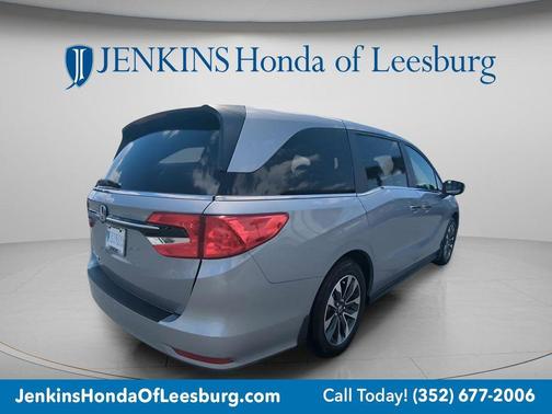 Silver 2024 Honda Odyssey EX-L
