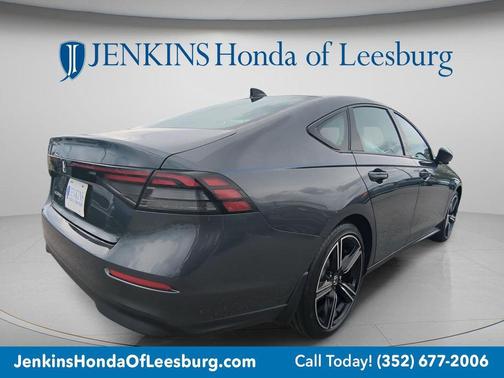 Meteorite Gray Metallic 2026 Honda Accord SE