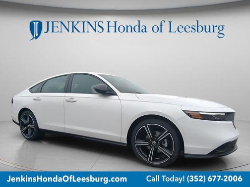 Platinum White Pearl 2026 Honda Accord SE