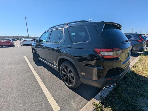 2025 Honda Pilot Black Edition