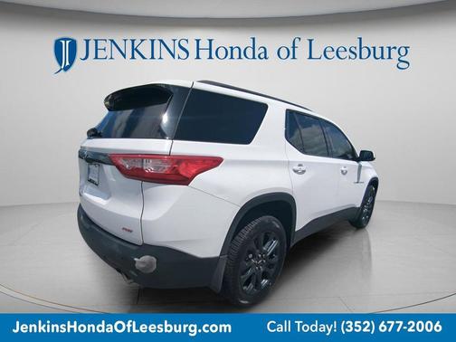 Summit White 2021 Chevrolet Traverse RS