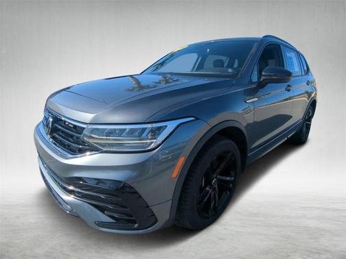 2023 Volkswagen Tiguan 2.0T SE R-Line Black