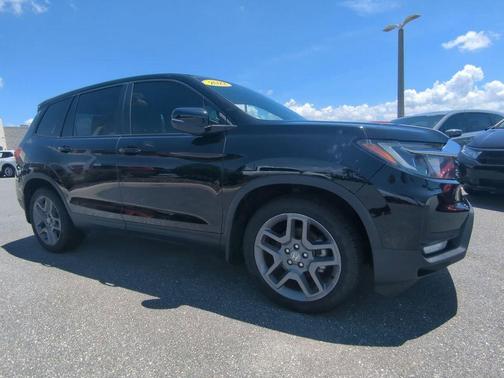 Crystal Black Pearl 2022 Honda Passport EX-L