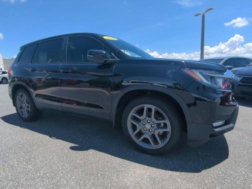 Crystal Black Pearl 2022 Honda Passport EX-L