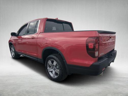 Radiant Red Metallic II 2026 Honda Ridgeline RTL