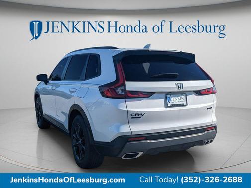 Platinum White Pearl 2026 Honda CR-V Hybrid Sport