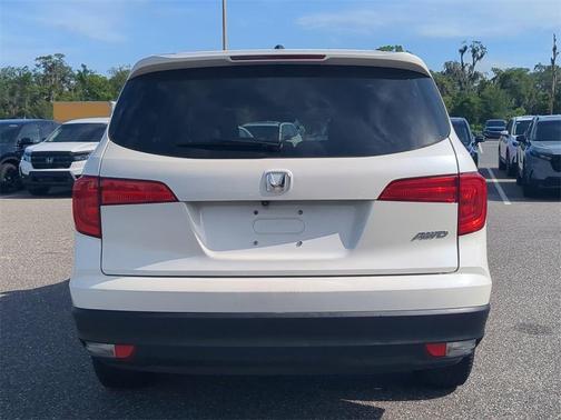 2018 Honda Pilot EX