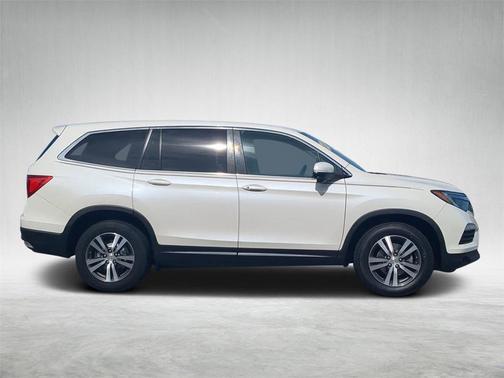 2018 Honda Pilot EX