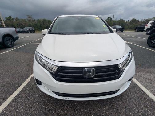 White 2022 Honda Odyssey EX-L