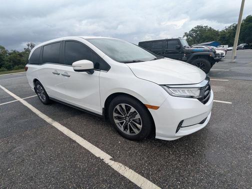 White 2022 Honda Odyssey EX-L