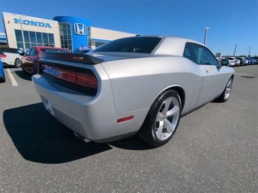 2010 Dodge Challenger SRT8