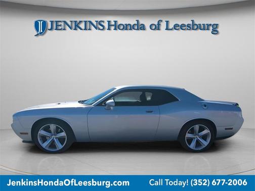 2010 Dodge Challenger SRT8