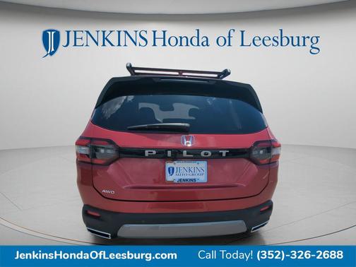 Radiant Red Metallic II 2026 Honda Pilot EX-L