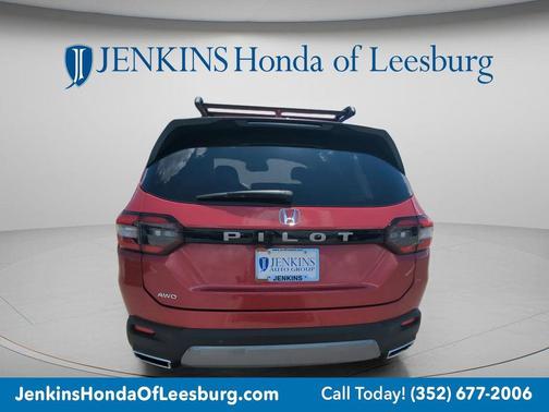 Radiant Red Metallic II 2026 Honda Pilot EX-L