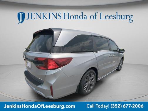 Solar Silver Metallic 2026 Honda Odyssey Touring