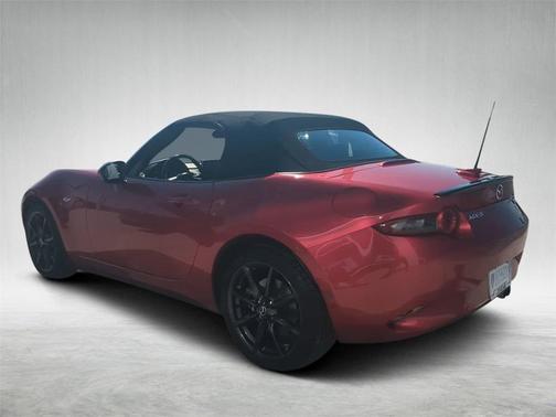 2016 Mazda MX-5 Miata Club