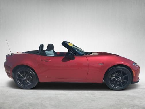 2016 Mazda MX-5 Miata Club