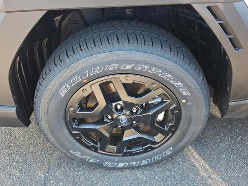 Crystal White Pearl 2026 Subaru Outback Wilderness