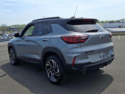 Sterling Gray Metallic 2025 Chevrolet Trailblazer RS