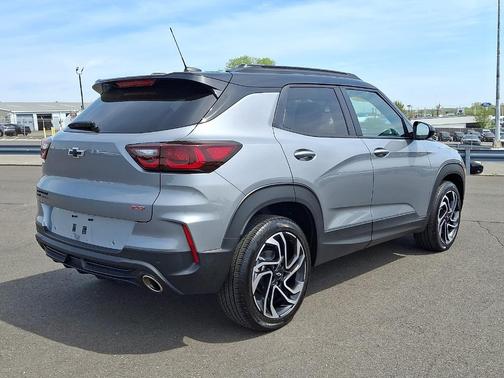 Sterling Gray Metallic 2025 Chevrolet Trailblazer RS